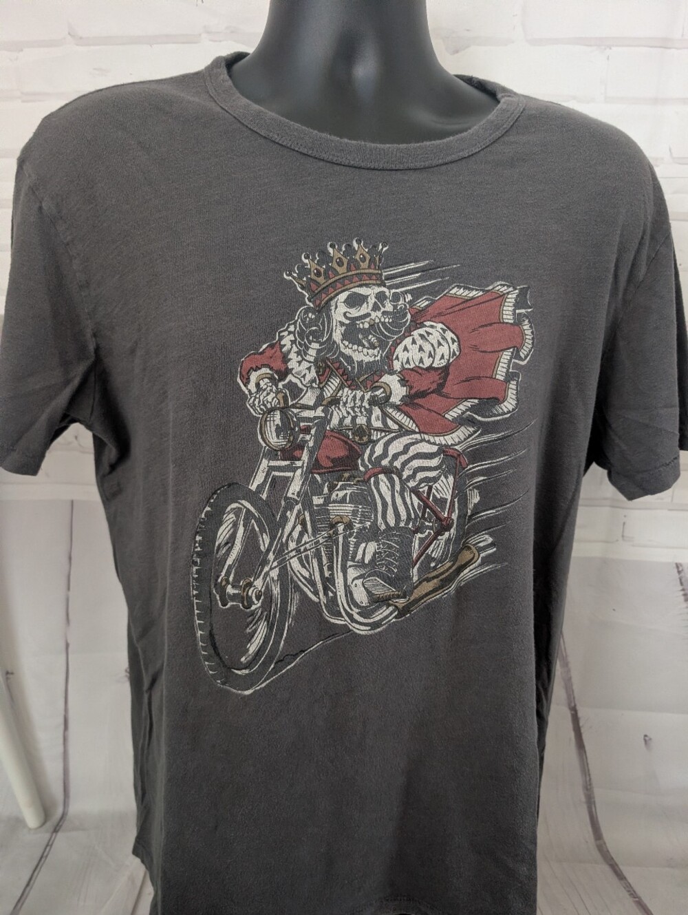 Lucky Brand Men's Charcoal Graphic Motorcycle Skull Tee